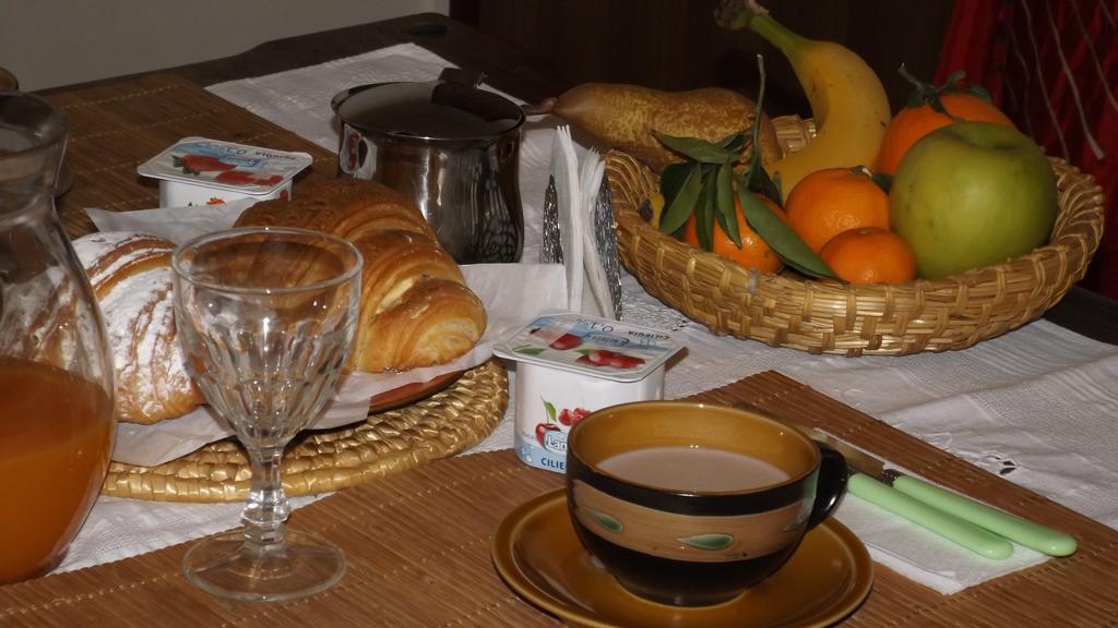 Bed And Breakfast Baobab Piazza Armerina Buitenkant foto